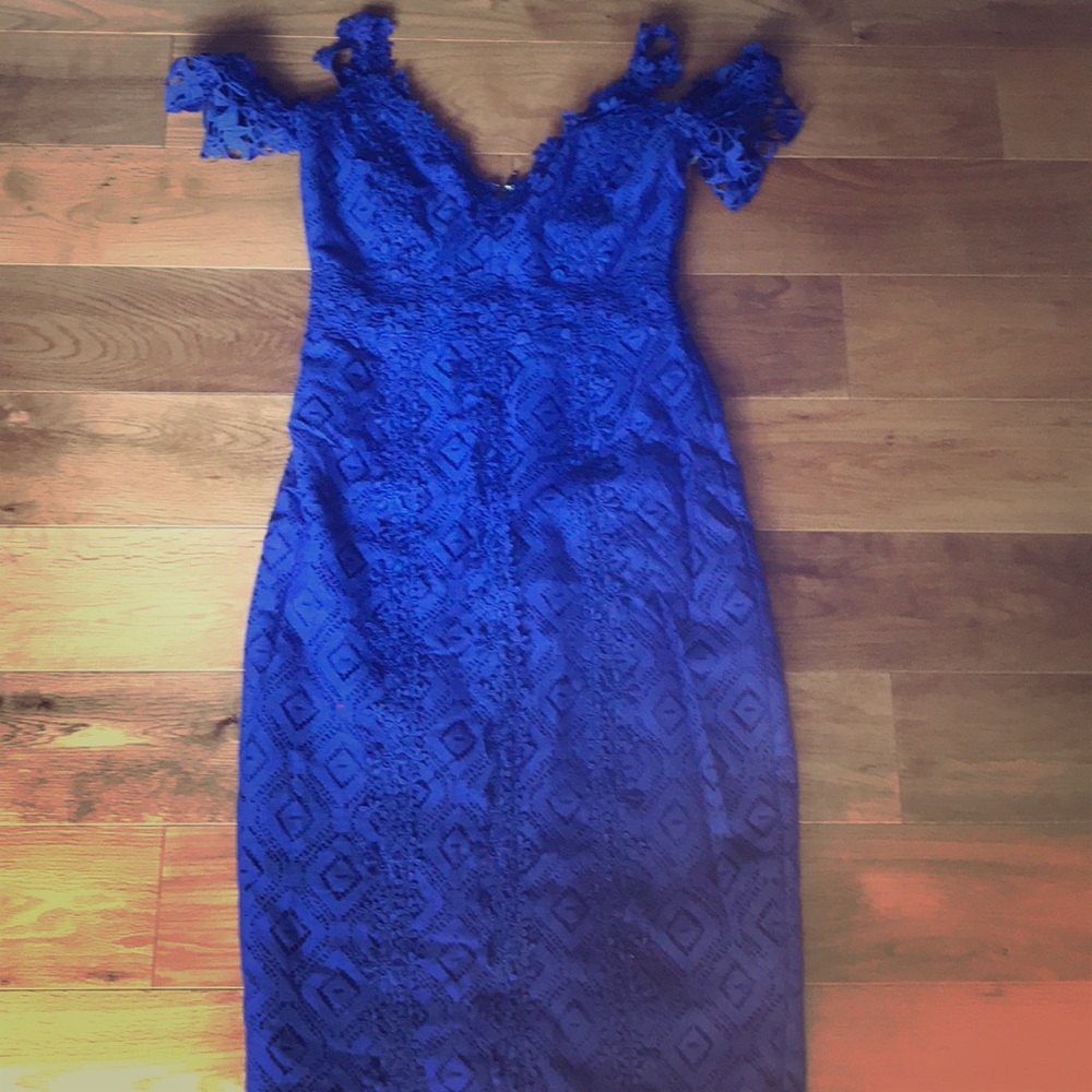 Nicole Miller Artelier Lace dress